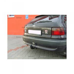 Autohak Opel Astra F ferdehátú 1991 - 2002 (1500kg/75kg) vonóhorog 1