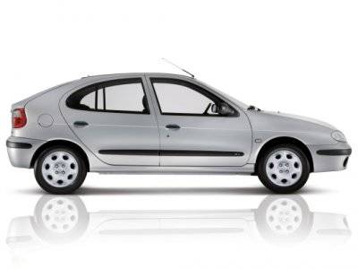 Renault Megane 1995 - 2003 ferdehátú vonóhorog