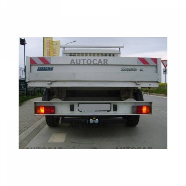 Autohak Fiat Ducato doboz / busz / platós 1994 - 2006  (2000kg) vonóhorog 2